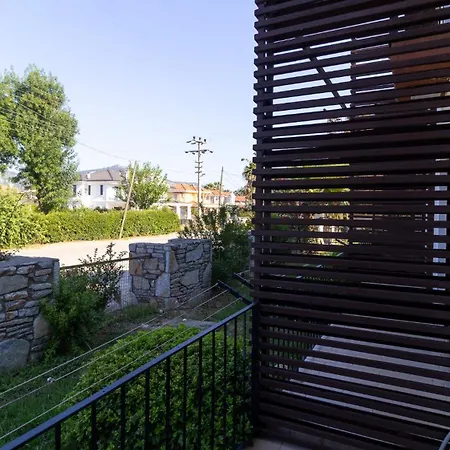 Aydos & Breeze Restaurant Hotel