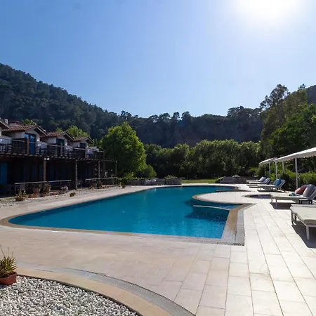 Aydos Hotels&Breeze Restaurant