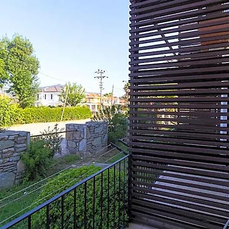 Aydos & Breeze Restaurant Дальян